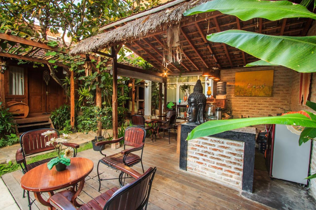 Bening Hut And Spa Seminyak Exteriér fotografie